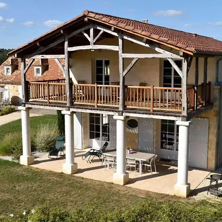 Prázdninový dům Swimmingpool- Ruhig Auf Dem Land Fuer Zwei By Interhome Cause-de-Clérans